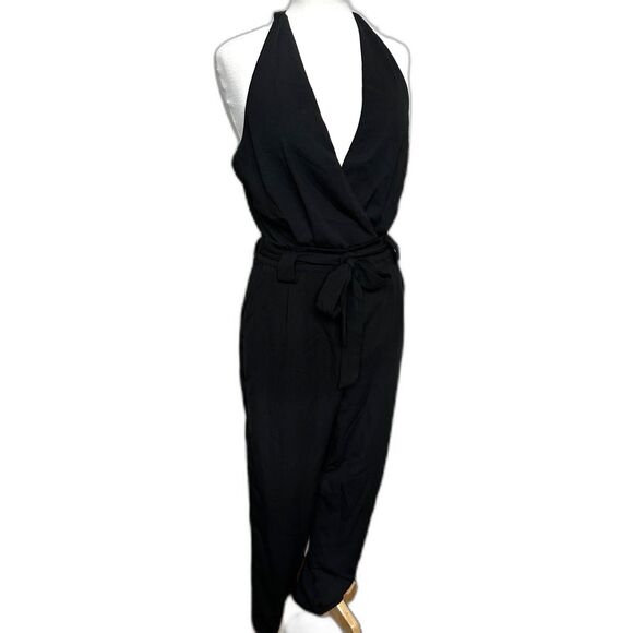 NWT Lulu’s Black Halter Jumpsuit - Women M - Chic Day to Night - Picture 1 of 7